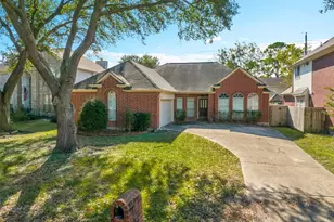 4211 Torrey Creek Ln, Houston, TX 77014 - Photo 40