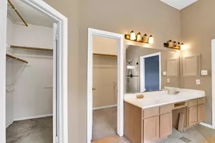 4211 Torrey Creek Ln, Houston, TX 77014 - Photo 34