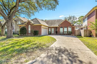 4211 Torrey Creek Lane, Houston, TX 77014 - Photo 4