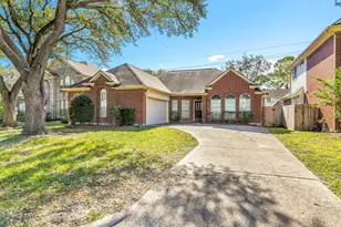 4211 Torrey Creek Ln, Houston, TX 77014 - Photo 4