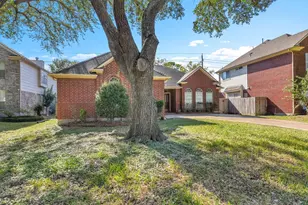 4211 Torrey Creek Ln, Houston, TX 77014 - Photo 2