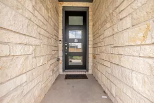 17822 Carnation Gln Dr, Richmond, TX 77407 - Photo 4