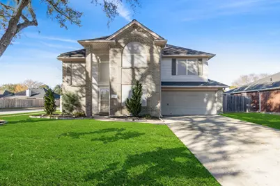 10901 N Spruce Drive N, La Porte, TX 77571 - Photo 1
