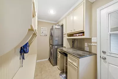 8307 Creekstone Circle, Houston, TX 77055 - Photo 20