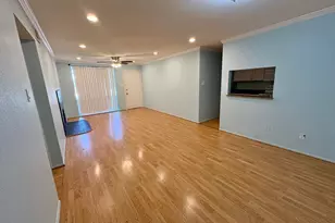 4635 Wild Indigo St, Houston, TX 77027 - Photo 12