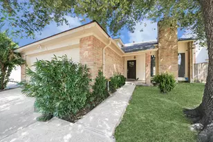 8114 Misty Ridge Ln, Houston, TX 77071 - Photo 1