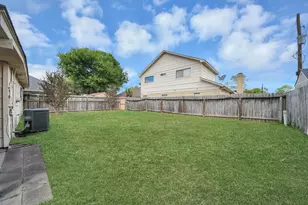 8114 Misty Ridge Ln, Houston, TX 77071 - Photo 30