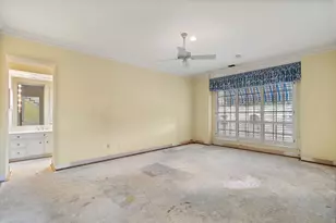 4876 Post Oak Timber Dr, Houston, TX 77056 - Photo 22