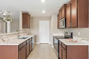 2310 Nautica Terrace Dr, La Marque, TX 77568 - Photo 16