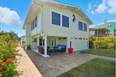 228 Starboard Avenue, Rockport, TX 78382 - Photo 1