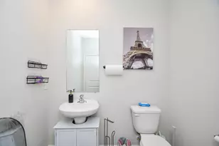 11404 Bright Sun Dr, Houston, TX 77048 - Photo 16