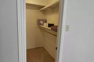406 N Post Oak Ln, Houston, TX 77024 - Photo 28