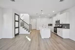 10006 Rustic Charm St, Houston, TX 77080 - Photo 6