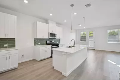 10006 Rustic Charm Street, Houston, TX 77080 - Photo 12