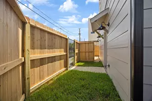 2806 Mills St, Houston, TX 77026 - Photo 24