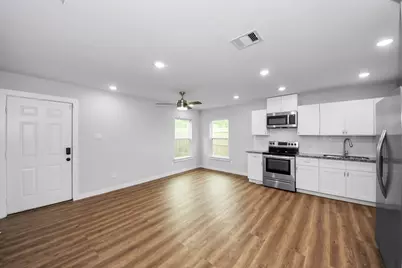 6617 Bacher Street, Houston, TX 77028 - Photo 10