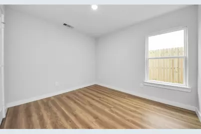 6617 Bacher Street, Houston, TX 77028 - Photo 12