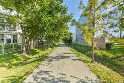 550 Oxford Street, Houston, TX 77007 - Photo 2