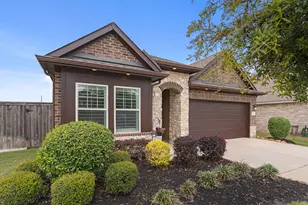 2710 Torrey Pines Dr, Brookshire, TX 77423 - Photo 2