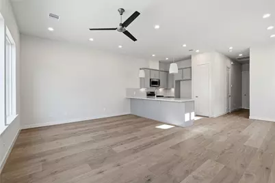 3907 Willowbend Point Drive, Houston, TX 77025 - Photo 16