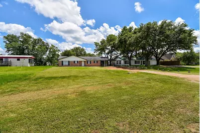 235 Hwy 90 E, Sealy, TX 77474 - Photo 2