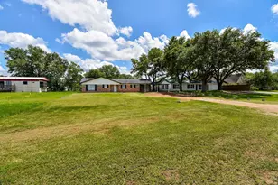 235 Hwy 90 E, Sealy, TX 77474 - Photo 2