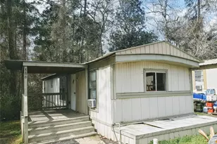 886 Queenswood, Montgomery, TX 77316 - Photo 2