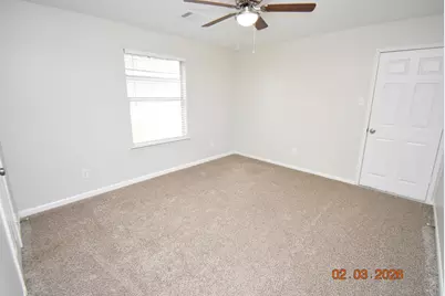 1110 Lasso Court, Alvin, TX 77511 - Photo 4