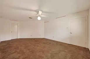 7910 Picador Dr, Houston, TX 77083 - Photo 20