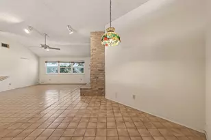 7910 Picador Dr, Houston, TX 77083 - Photo 16