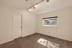 7910 Picador Dr, Houston, TX 77083 - Photo 28