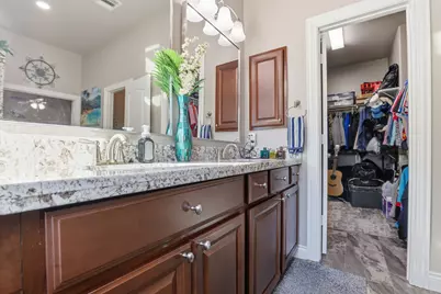 12403 Emerald Lane, Mont Belvieu, TX 77535 - Photo 30