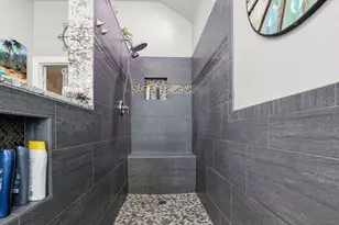 12403 Emerald Ln, Mont Belvieu, TX 77535 - Photo 28