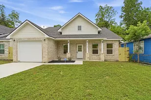 6109 Woodrow St, Texas City, TX 77591 - Photo 1