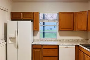 1583 Dover Dr, Boling, TX 77420 - Photo 8