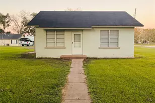 1583 Dover Dr, Boling, TX 77420 - Photo 1