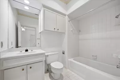 1422 Nantucket Drive #C, Houston, TX 77057 - Photo 20