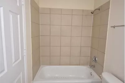 10069 Sharpton Drive, Houston, TX 77038 - Photo 14