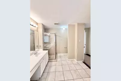 16827 Ashbridge Court, Spring, TX 77379 - Photo 14