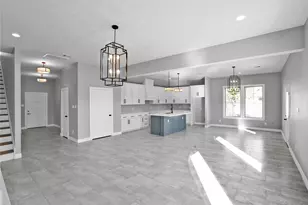 1715 Valleyview Dr, La Porte, TX 77571 - Photo 1