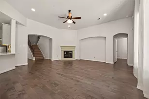 270 Redwood Cyn Trl, Conroe, TX 77301 - Photo 10