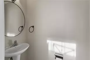 157 E Summerhaze Circle, The Woodlands, TX 77382 - Photo 28