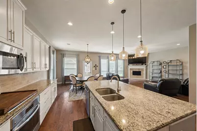 8126 Threadtail Street, Conroe, TX 77385 - Photo 8