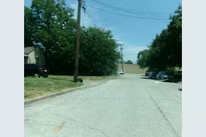 626 Austin Street, Grand Prairie, TN 75051 - Photo 4