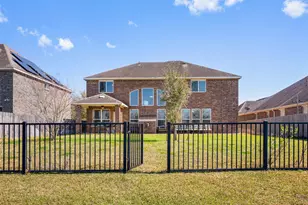 2304 Dolan Falls Ln, Pearland, TX 77089 - Photo 36