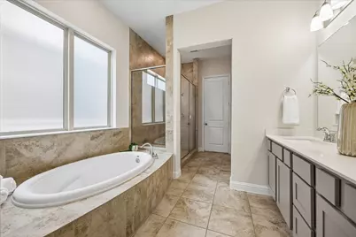 11004 Mikula Drive, Houston, TX 77043 - Photo 22