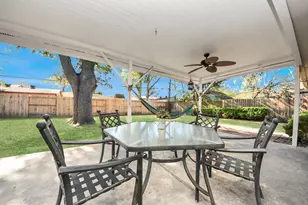 8607 Shadow Crest St, Houston, TX 77074 - Photo 30