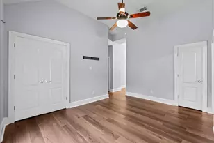 4529 Williamhurst Ln, League City, TX 77573 - Photo 22