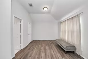 13710 Breezy Meadow Ct, Houston, TX 77044 - Photo 32