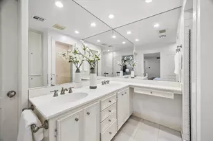 5656 Piping Rock Ln, Houston, TX 77056 - Photo 16